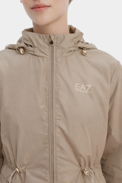 Ветровка EA7