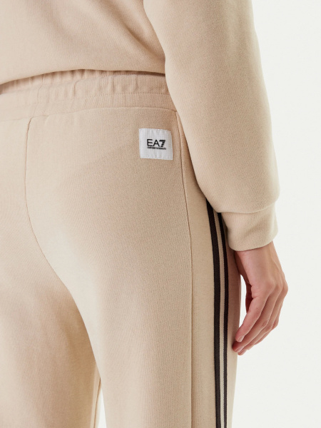 Спортивные брюки EA7