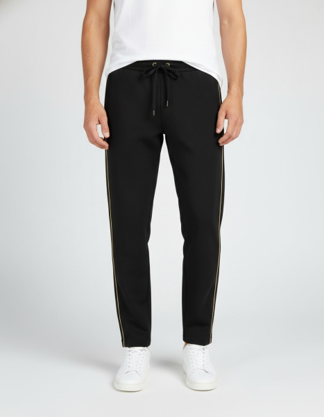 Спортивные брюки