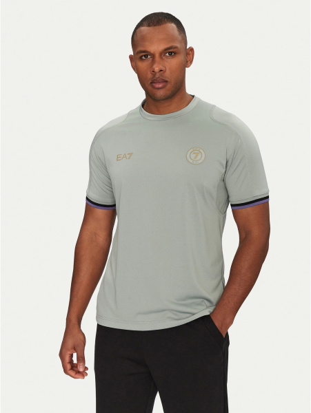 Футболка Футболка