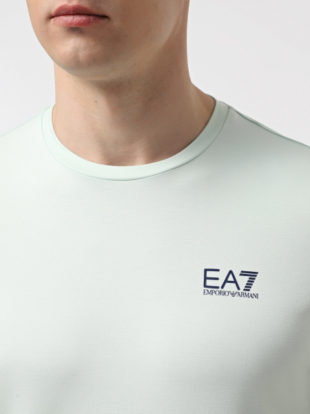 Футболка EA7