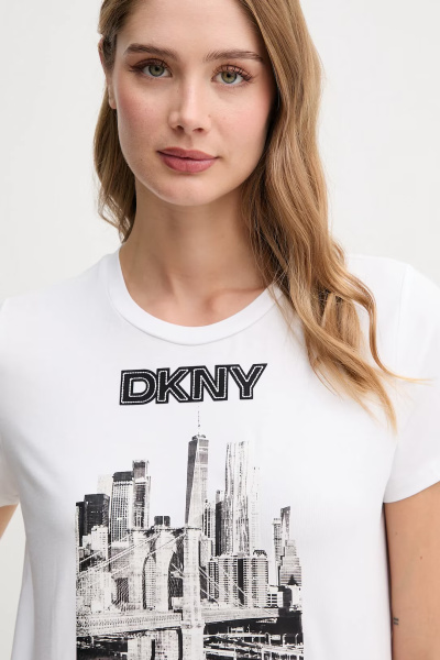 Футболка DKNY
