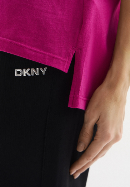 Футболка DKNY