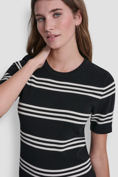 Джемпер DKNY