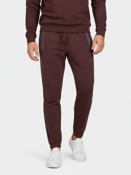 Спортивные брюки