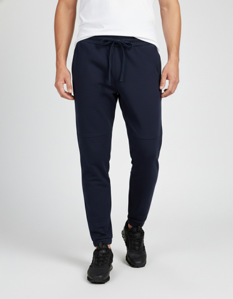 Спортивные брюки