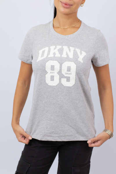 Футболка DKNY