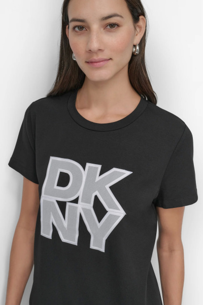 Футболка DKNY