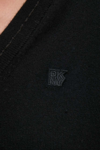 Пуловер DKNY