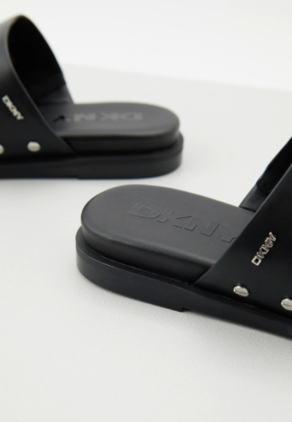 Шлепанцы DKNY