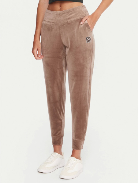 Спортивные брюки