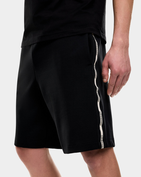 Шорты EA7