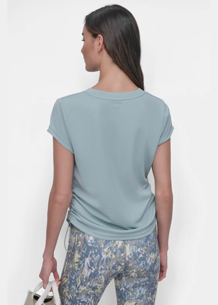 Футболка DKNY