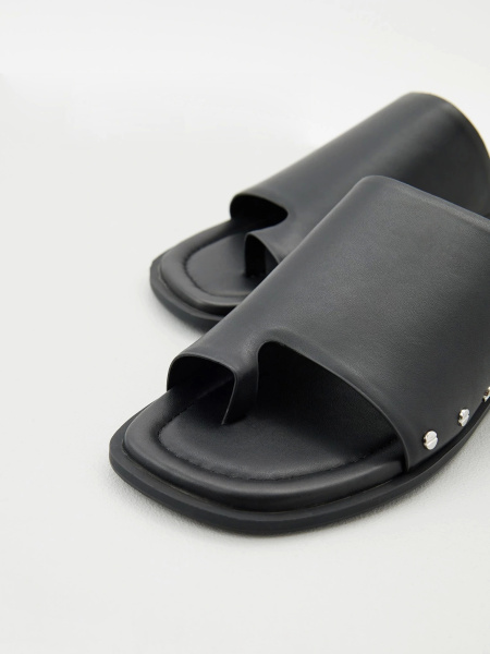 Шлепанцы DKNY