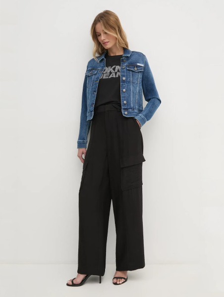 Джинсовая куртка DKNY