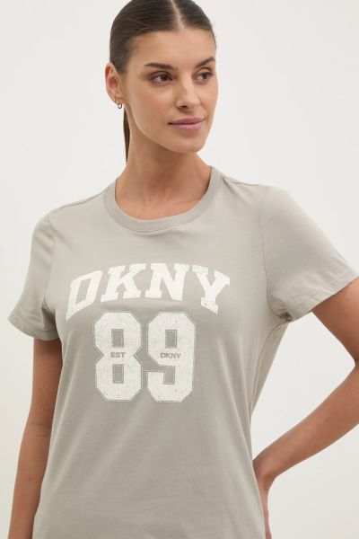 Футболка DKNY