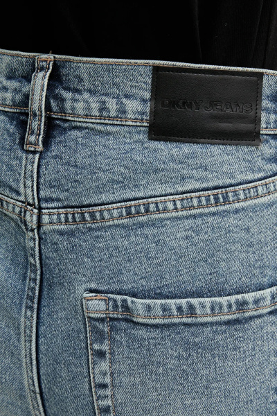 Джинсы DKNY Джинсы DKNY