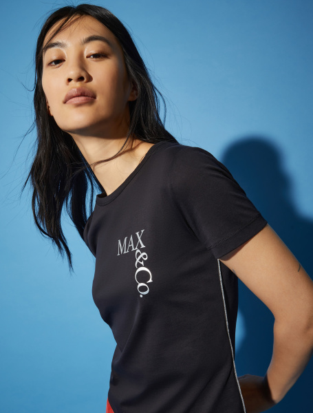 Футболка MAX&Co.