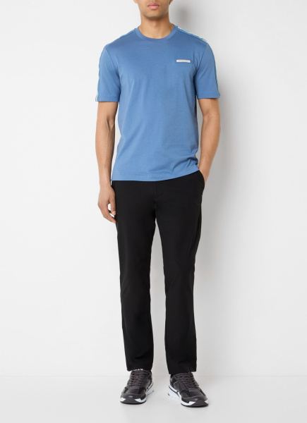 Футболка EA7