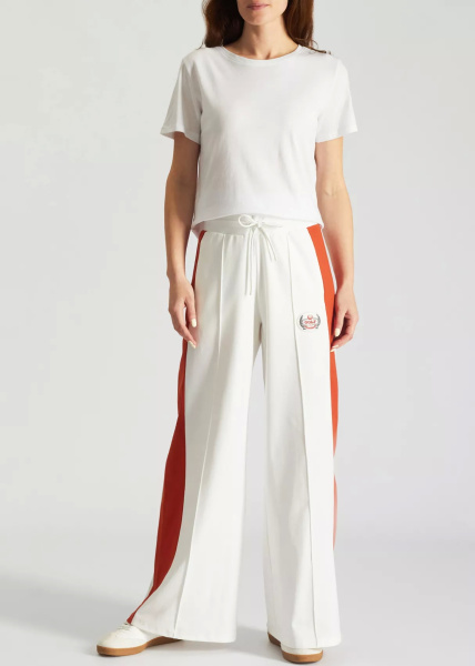 Спортивные брюки EA7 Спортивные брюки EA7