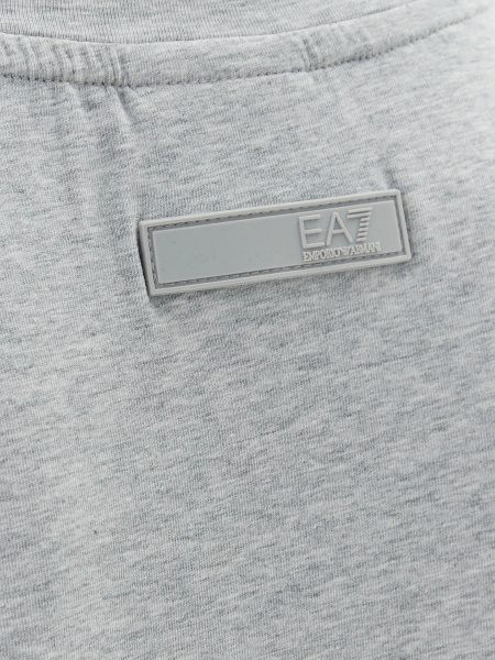 Футболка EA7