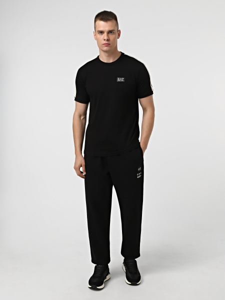 Футболка EA7