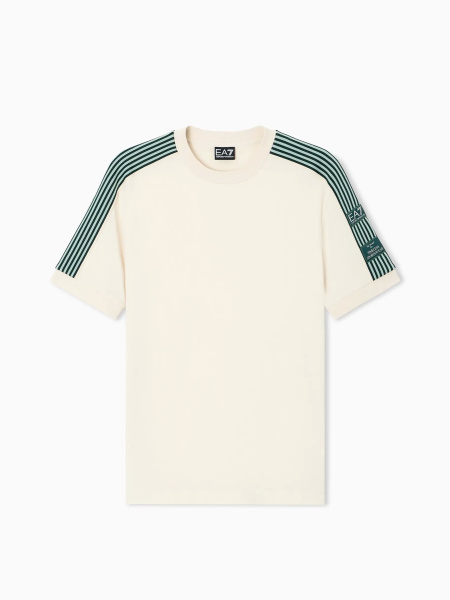 Футболка EA7