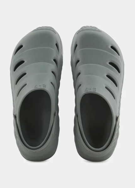 Сланцы EA7 Сланцы EA7