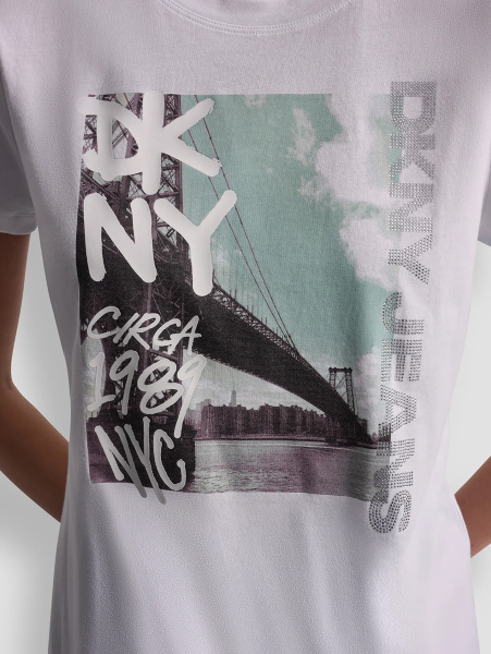 Футболка DKNY