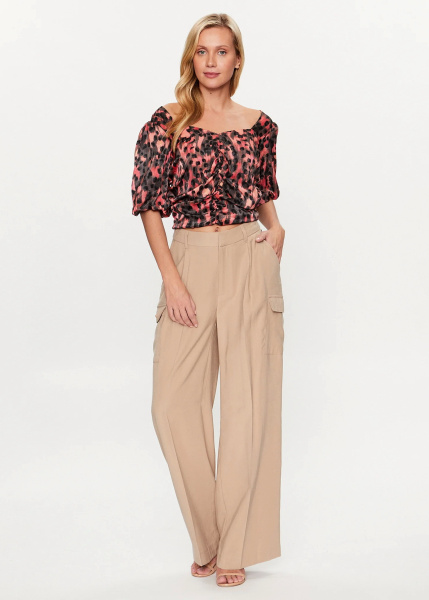 Топ DKNY