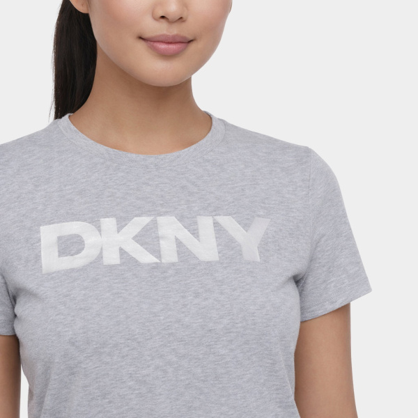 Футболка DKNY