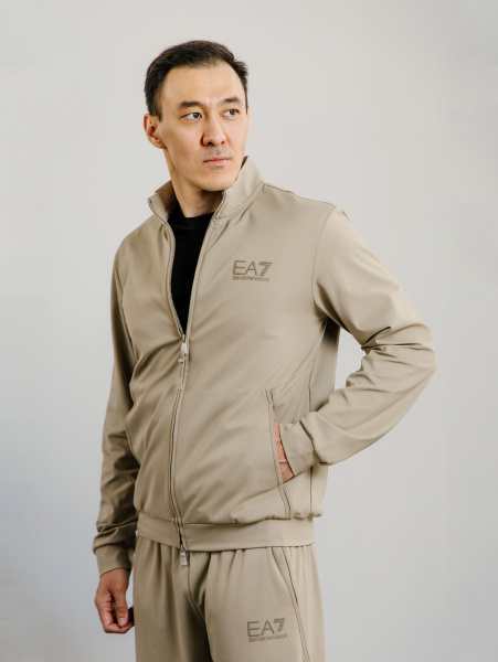 Спортивный верх ZIP EA7