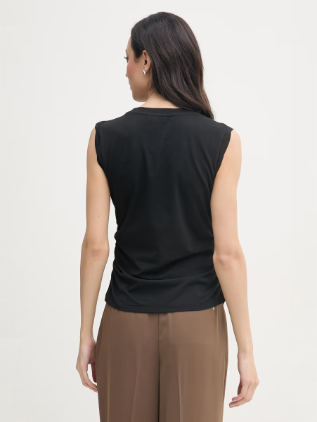 Топ DKNY