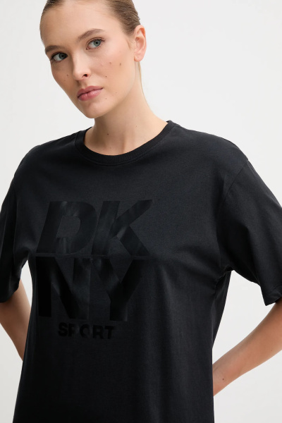 Футболка DKNY