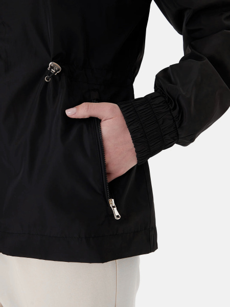 Ветровка EA7