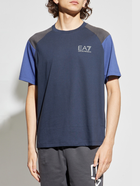 Футболка Футболка