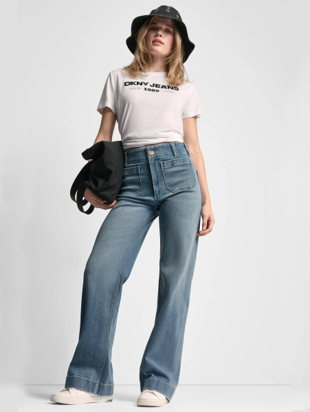 Футболка DKNY