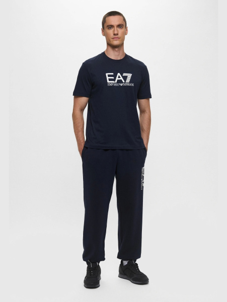 Футболка EA7