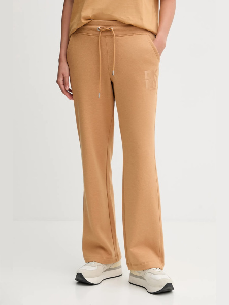 Спортивные брюки