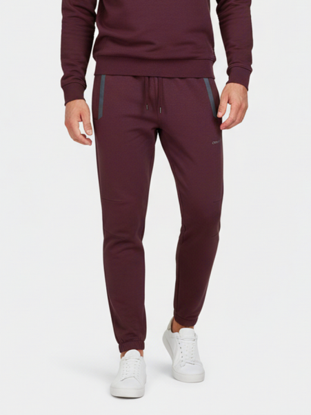 Спортивные брюки