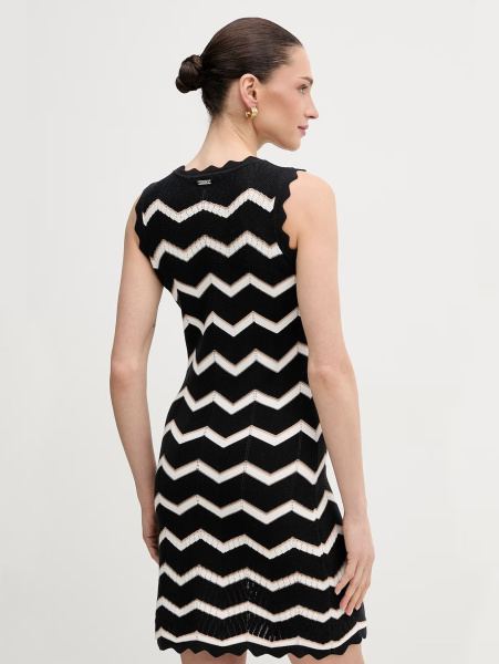 Платье DKNY