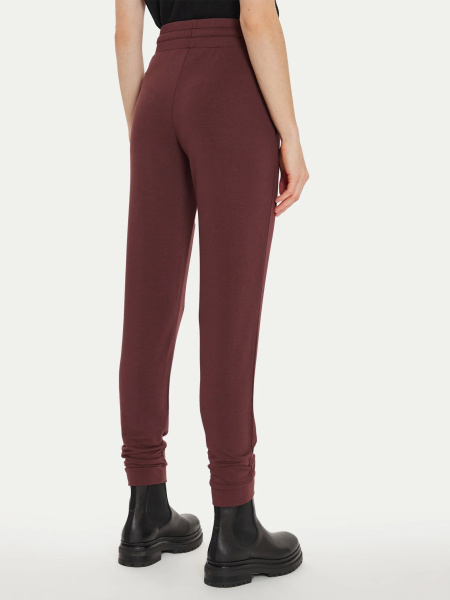 Спортивные брюки EA7