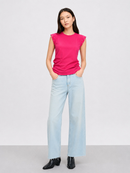 Топ DKNY