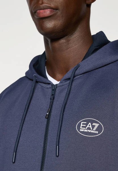 Спортивный верх ZIP EA7 Спортивный верх ZIP EA7