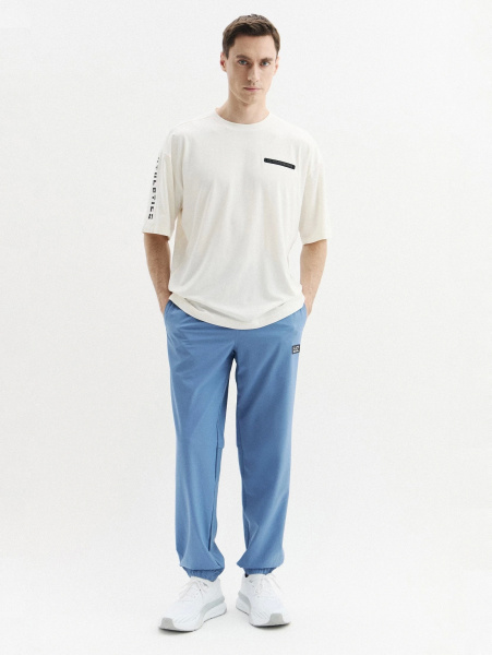 Спортивные брюки EA7