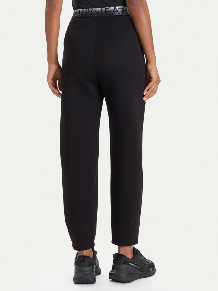 Спортивные брюки EA7