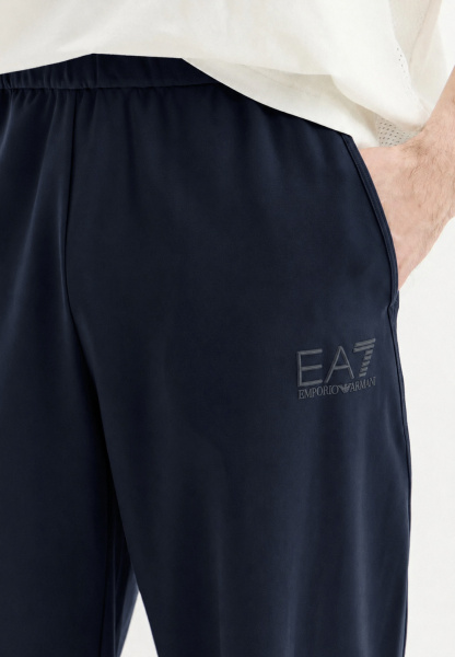 Спортивные брюки EA7