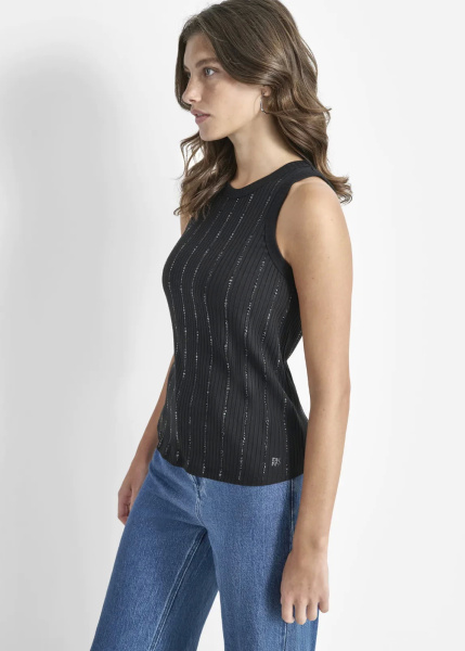 Топ DKNY
