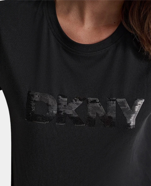 Футболка DKNY