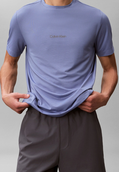 Футболка Calvin Klein